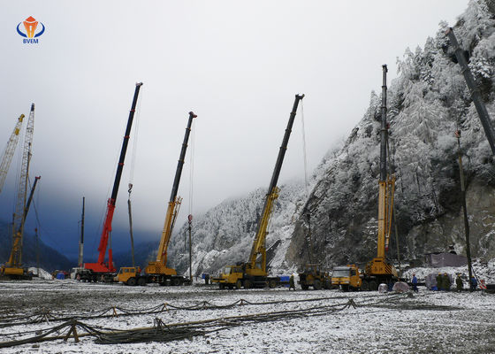 150 KW Ηλεκτρική δονητική πλωτή μηχανή Vibro συμπιεσμός πέτριες στήλες Βελτίωση του θεμέλιου
